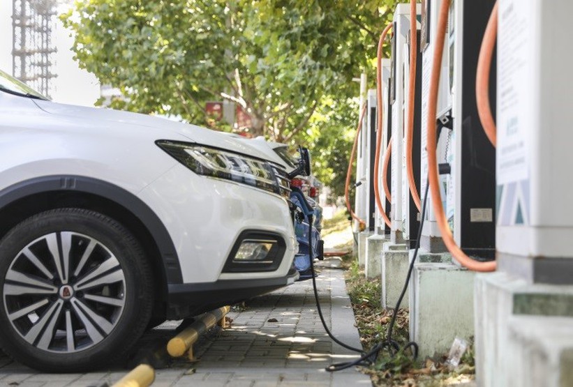 EV Charging Stations EV Charging Stations